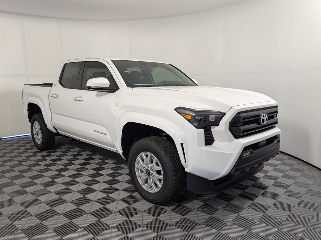 New 2026 Toyota Tacoma SR5 Truck