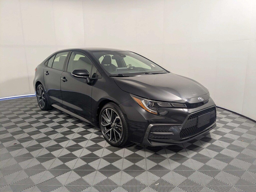 Used 2021 Toyota Corolla SE Sedan