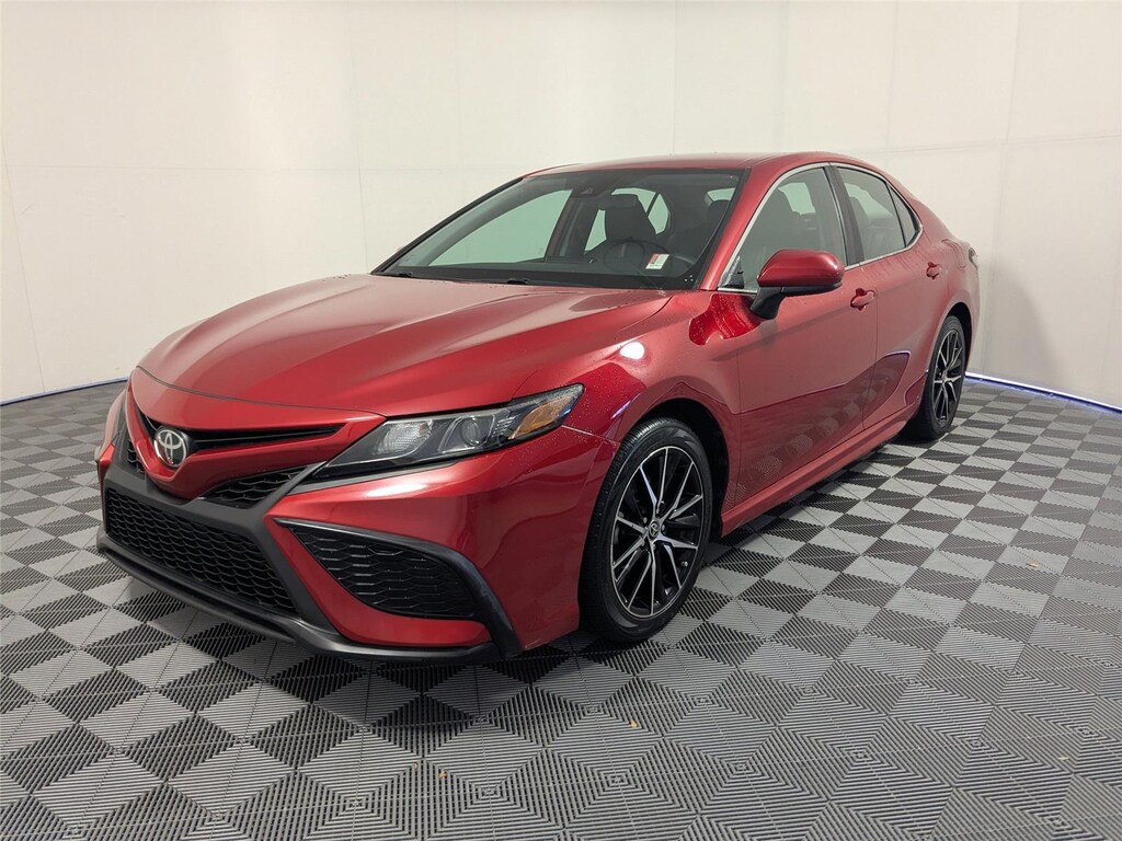 Certified 2021 Toyota Camry SE Sedan
