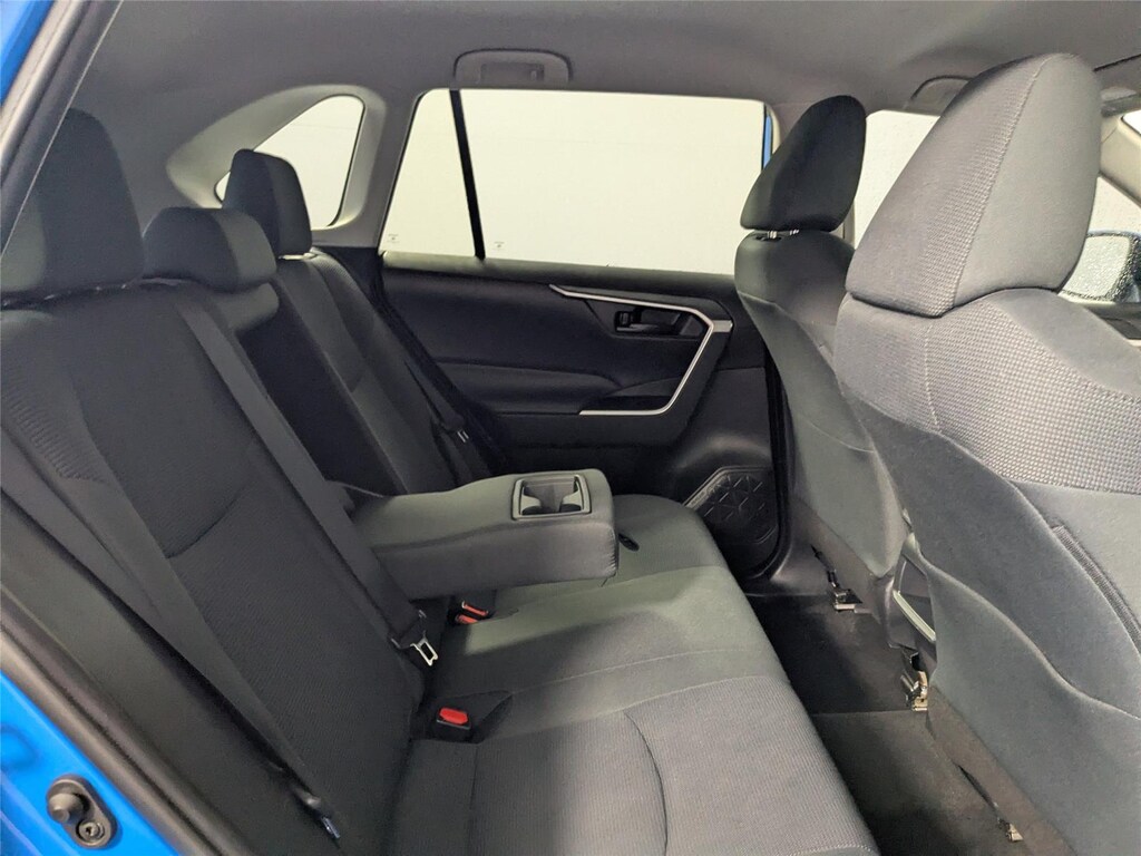 Used 2020 Toyota RAV4 LE SUV