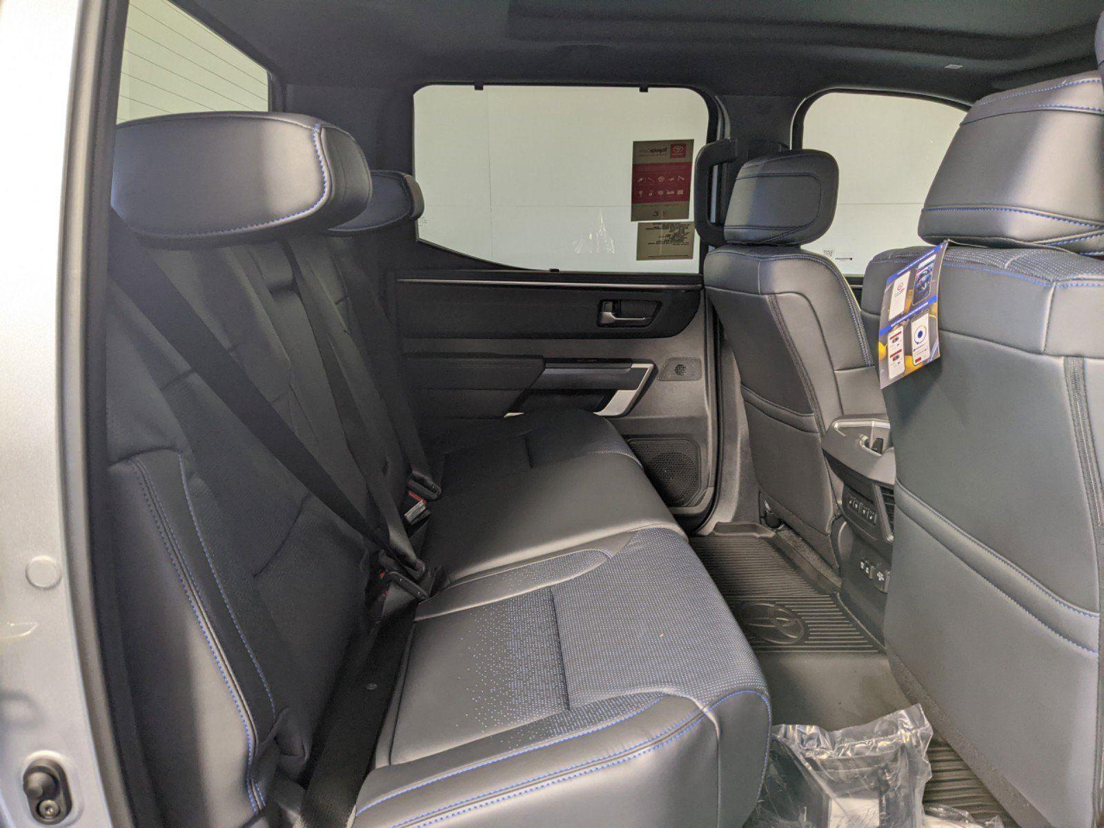 2025 Toyota Tundra Platinum CrewMax photo 2