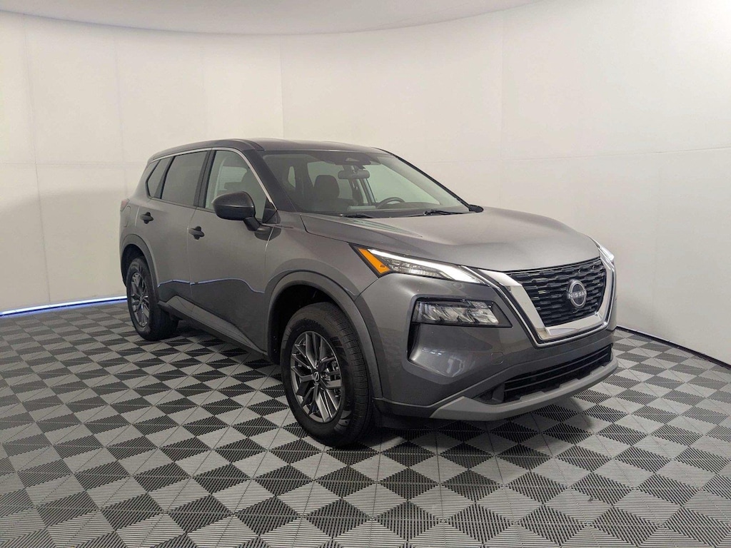 Used 2023 Nissan Rogue S SUV