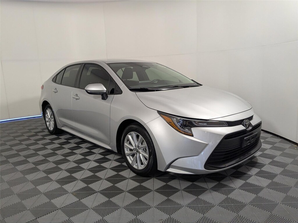 Certified 2024 Toyota Corolla LE Sedan