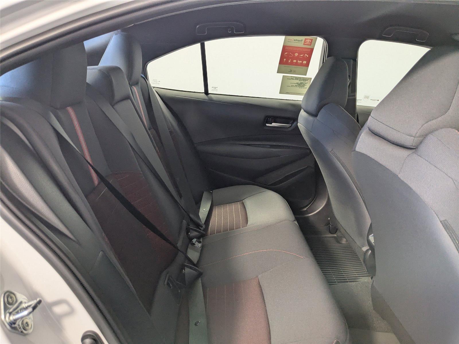 2026 Toyota Corolla SE photo 2