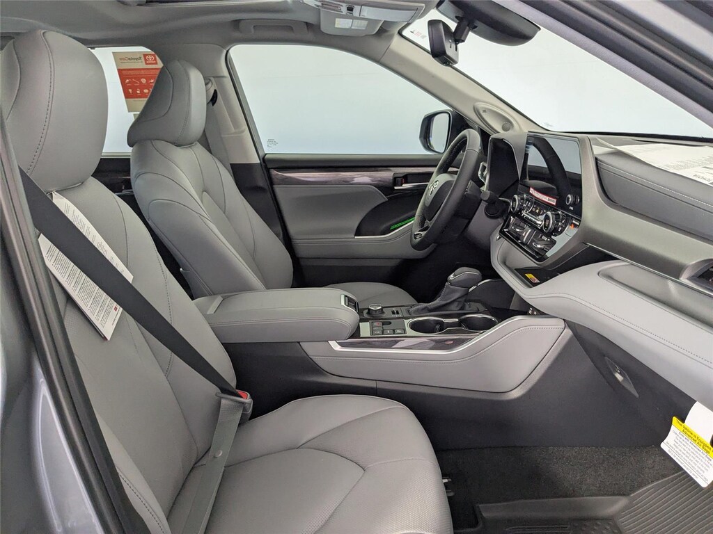 New 2026 Toyota Highlander Limited SUV