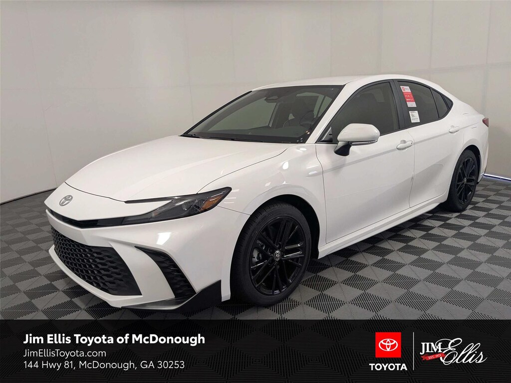 New 2026 Toyota Camry SE Sedan