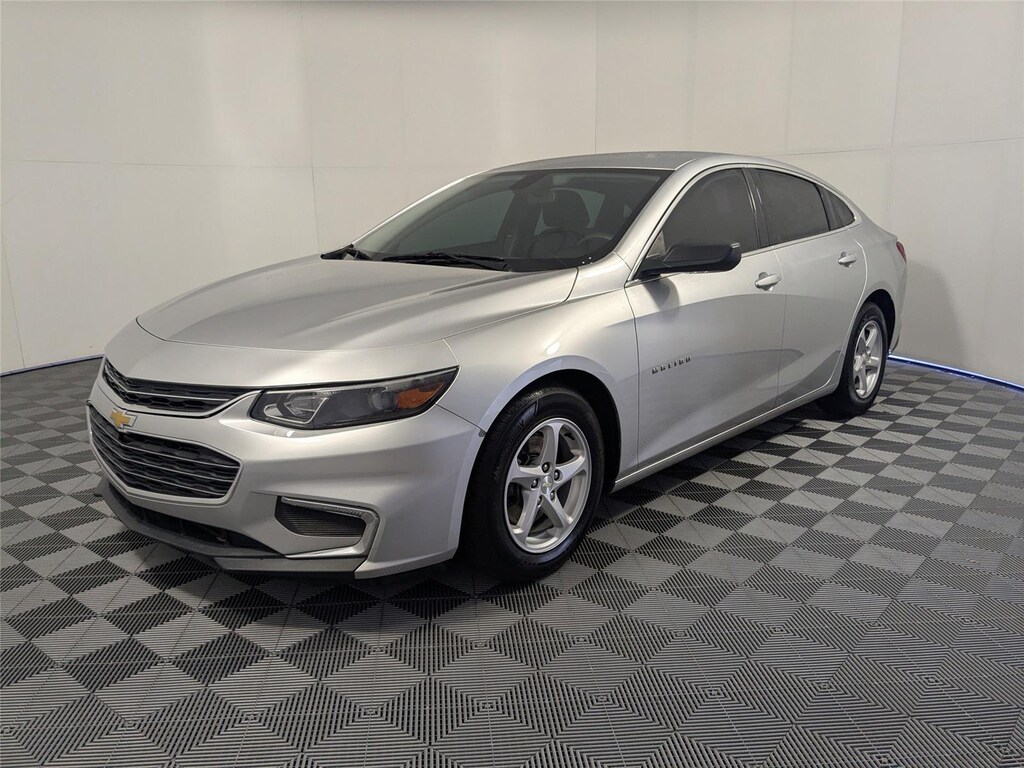 Used 2018 Chevrolet Malibu LS Sedan