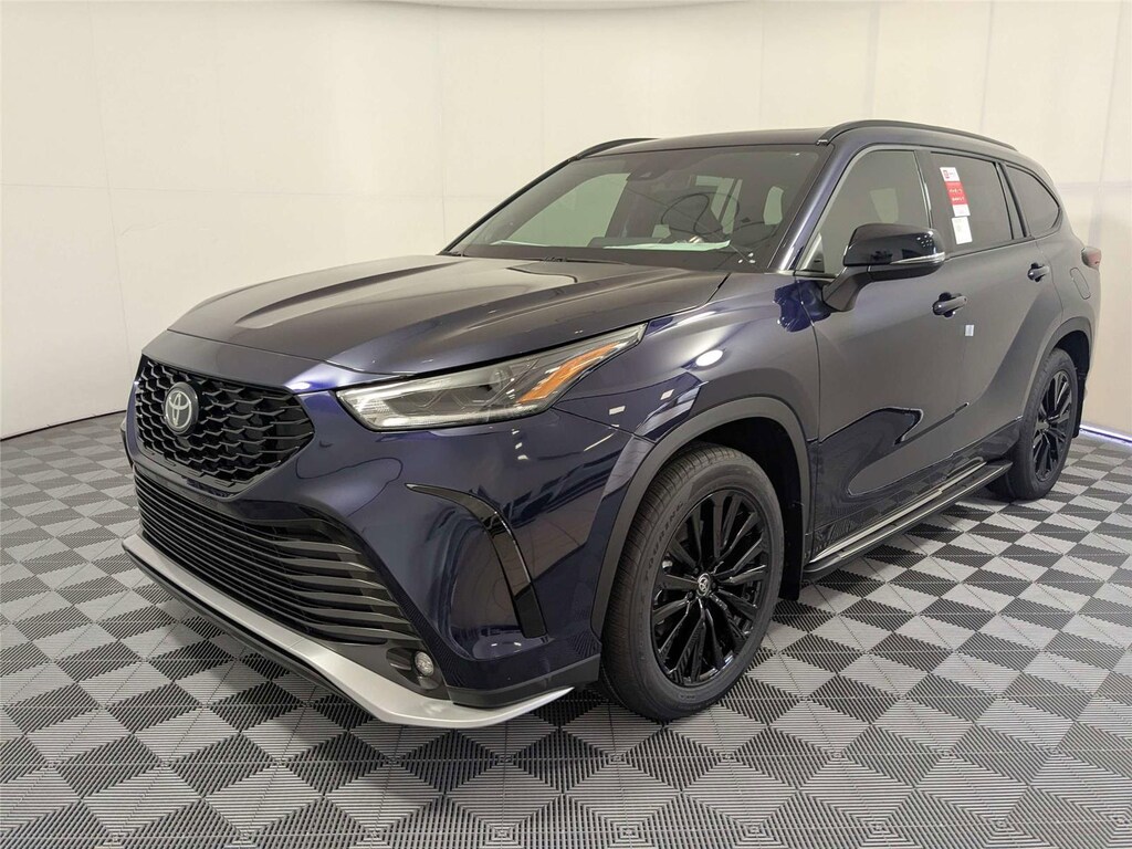 New 2026 Toyota Highlander XSE SUV
