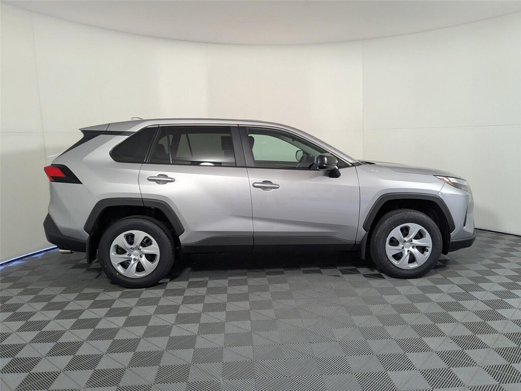 New 2025 Toyota RAV4 LE SUV