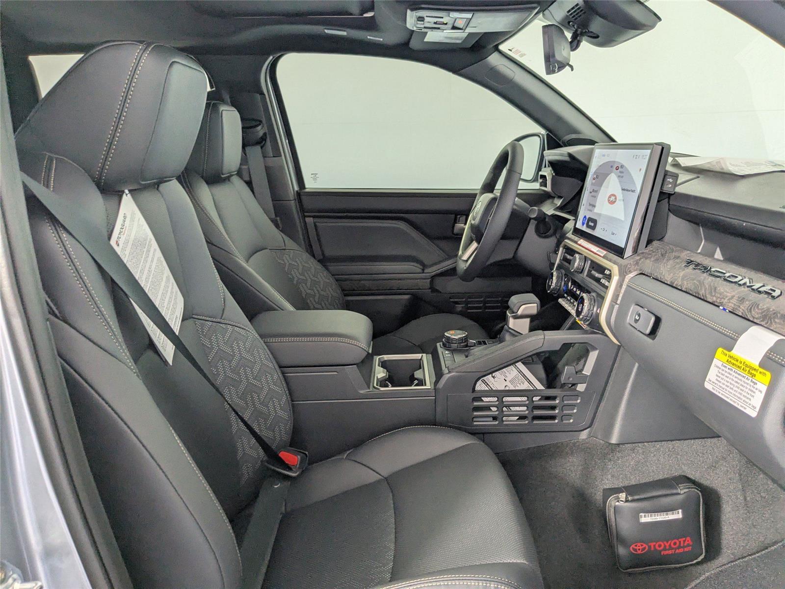 2025 Toyota Tacoma Limited Double Cab photo 2