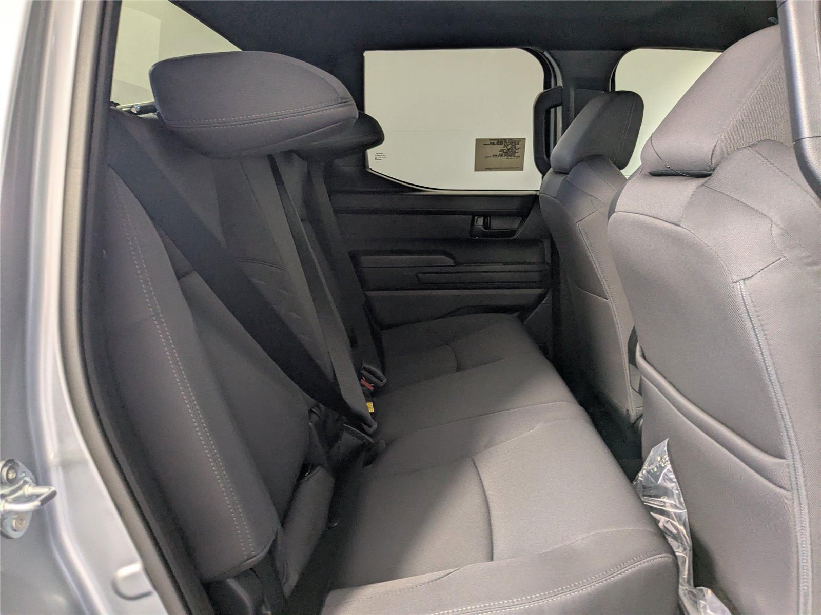 2025 Toyota Tacoma SR5 Double Cab photo 2