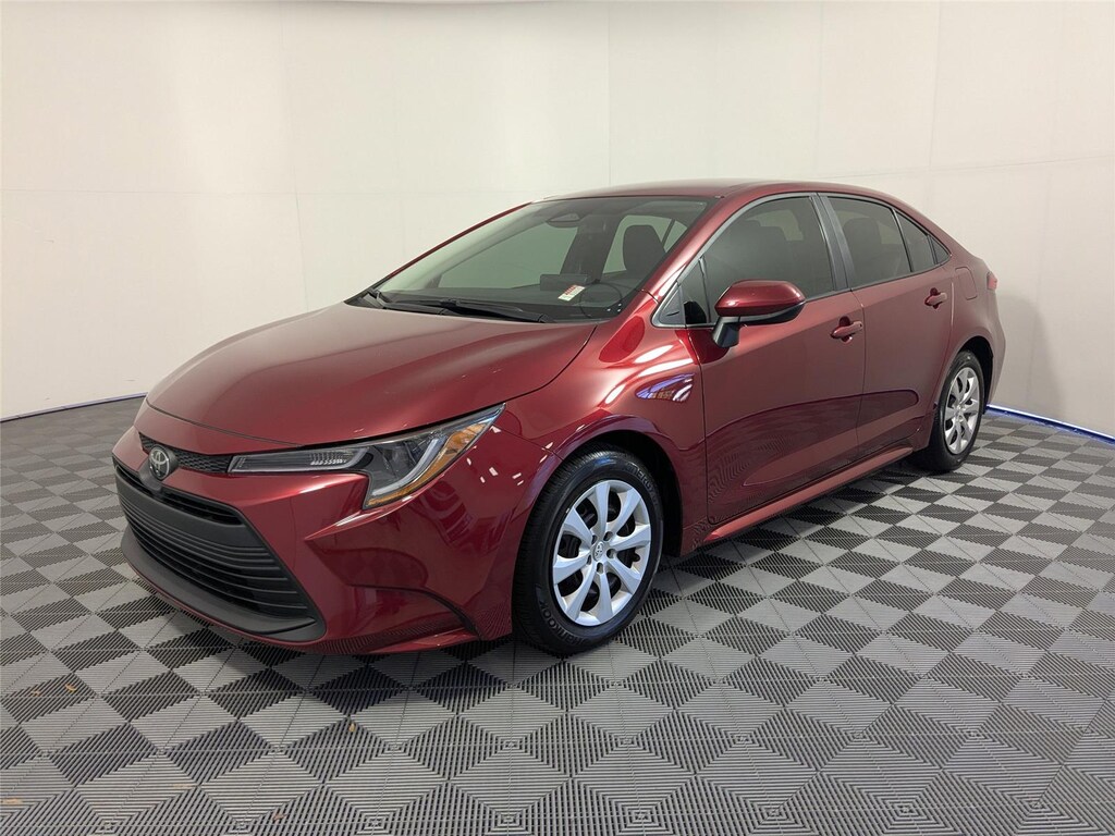Certified 2025 Toyota Corolla LE Sedan