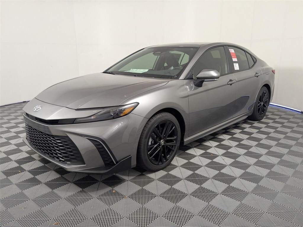 New 2026 Toyota Camry SE Sedan