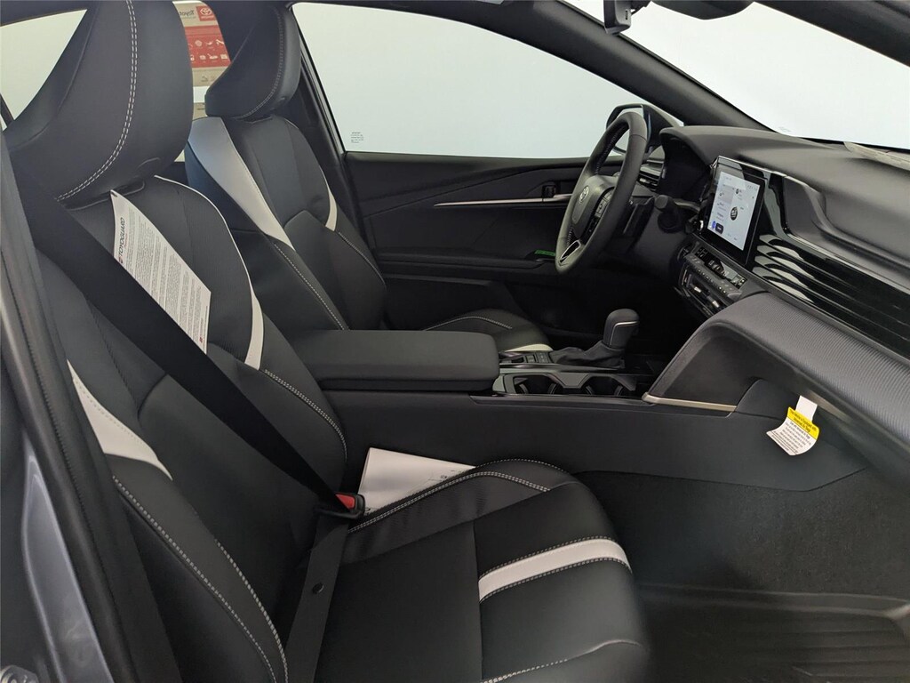 New 2026 Toyota Camry SE Sedan