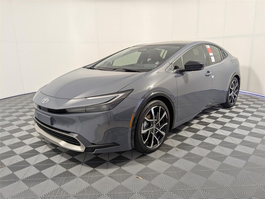 New 2026 Toyota Prius Plug-In Hybrid XSE Premium Hatchback