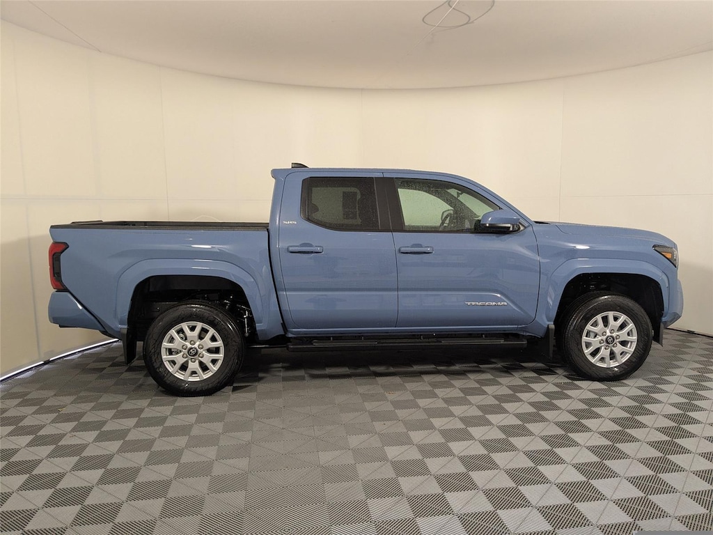 New 2026 Toyota Tacoma SR5 Truck