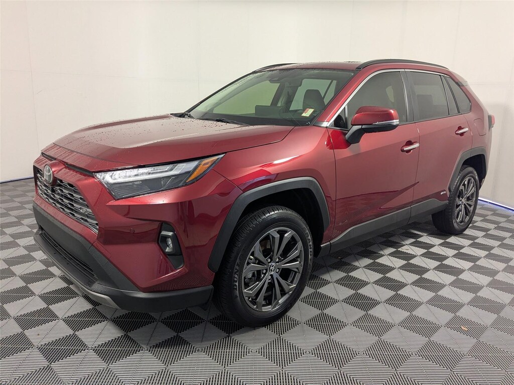 Used 2025 Toyota RAV4 Hybrid Limited SUV