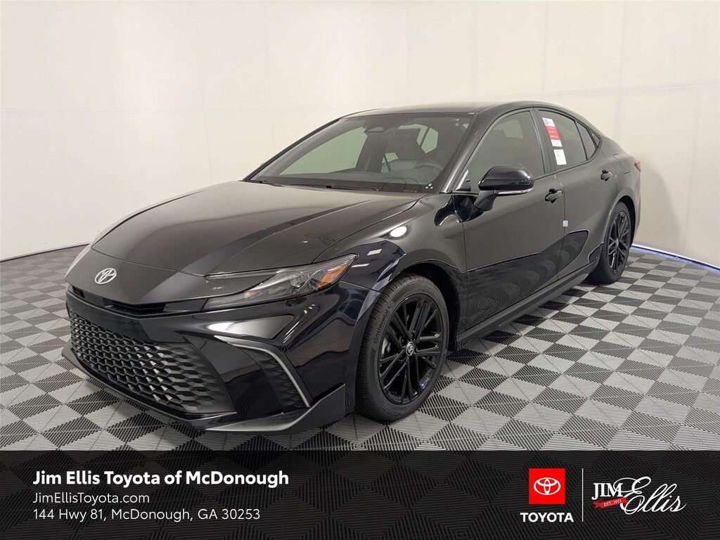 New 2026 Toyota Camry SE Sedan