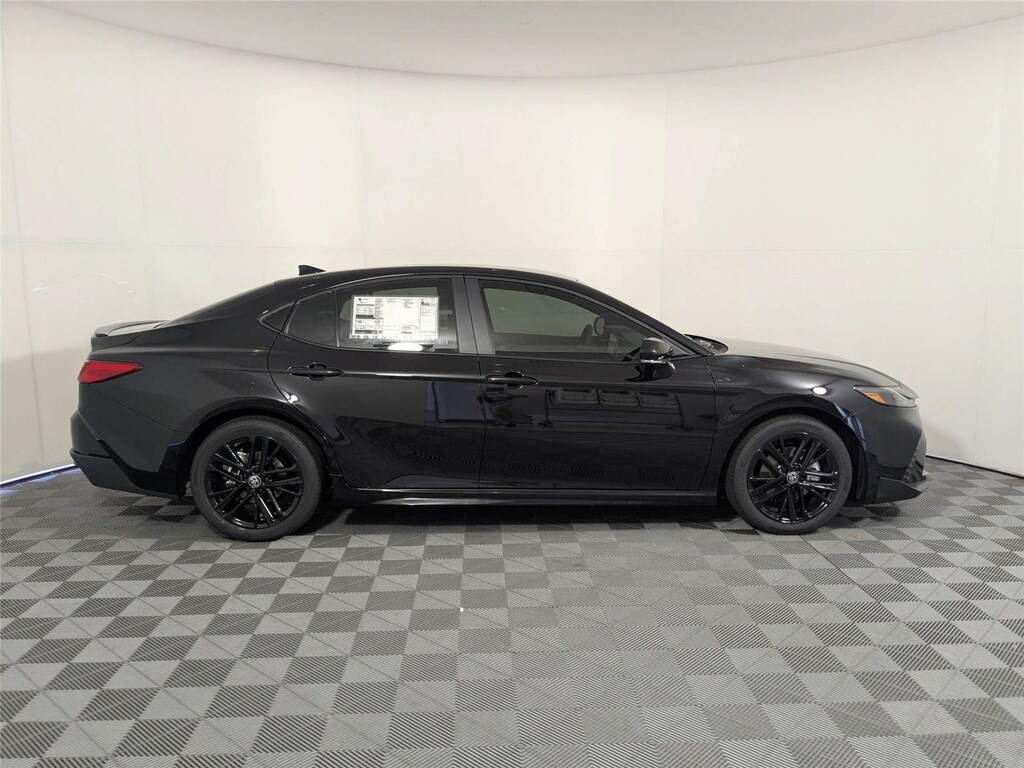 New 2026 Toyota Camry SE Sedan