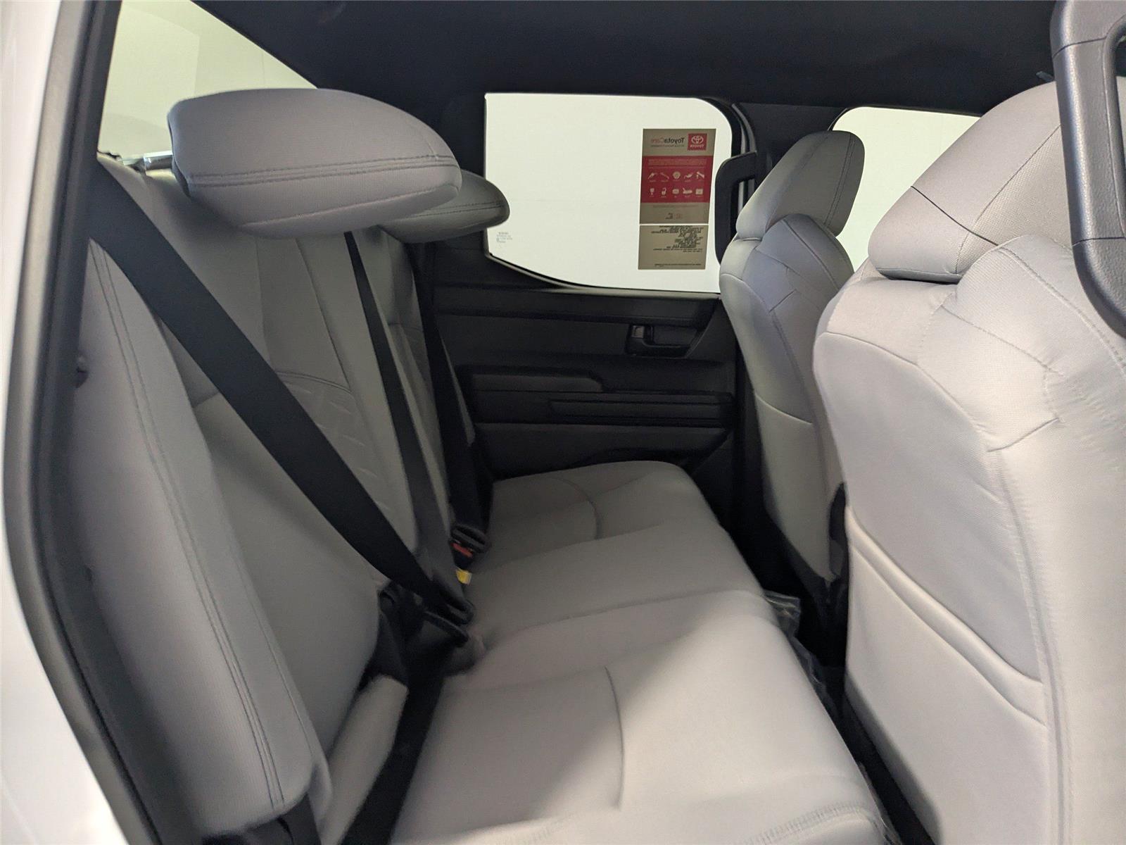 2025 Toyota Tacoma SR5 Double Cab photo 2