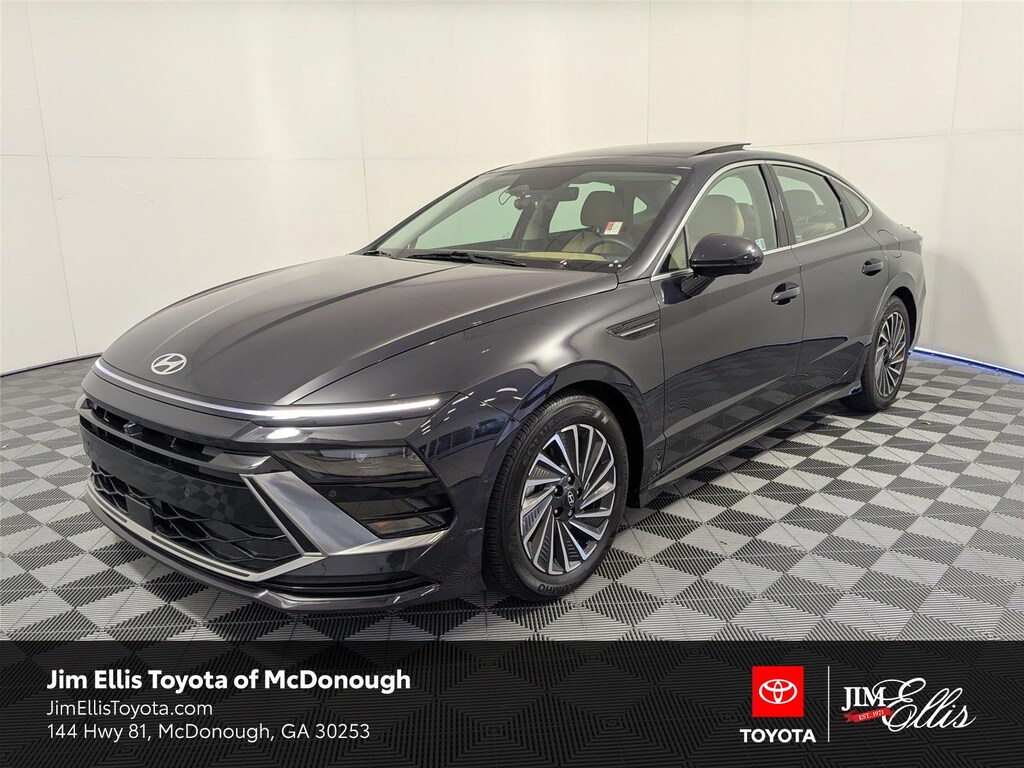Used 2025 Hyundai Sonata Hybrid Limited Sedan
