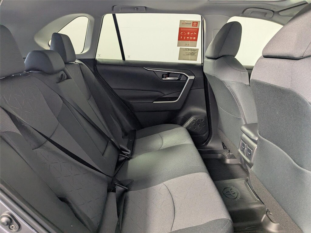 New 2025 Toyota RAV4 XLE SUV