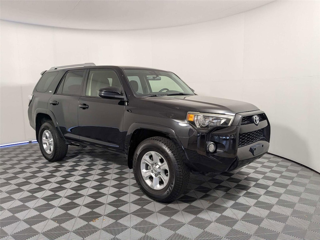 Used 2014 Toyota 4Runner SR5 SUV