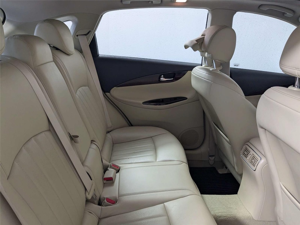 Used 2017 INFINITI QX50 SUV