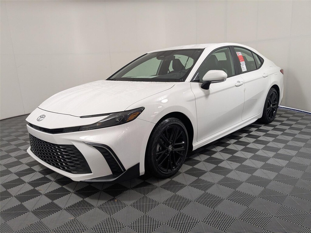 New 2026 Toyota Camry SE Sedan