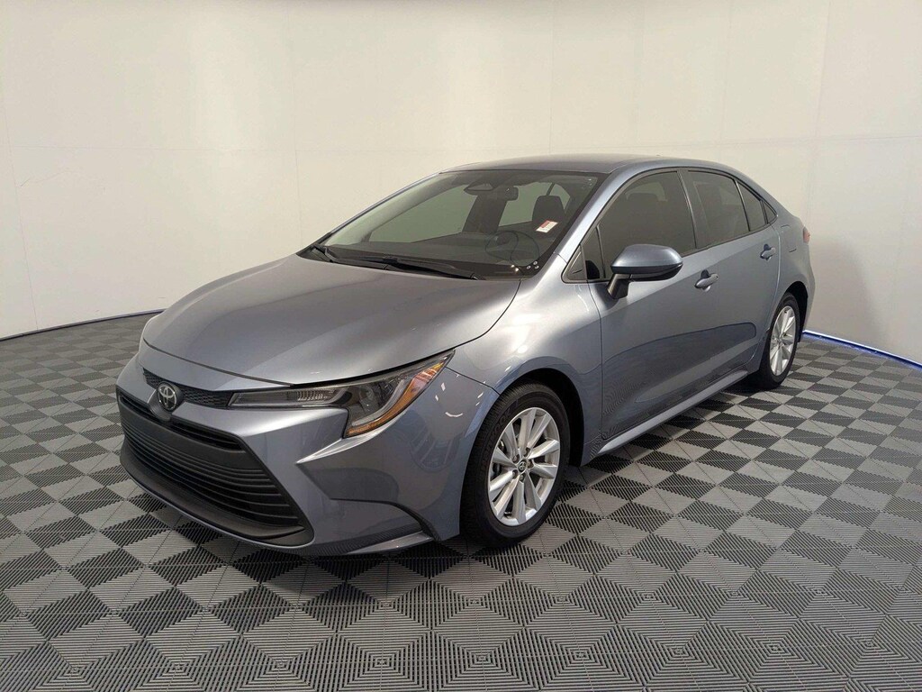 Used 2025 Toyota Corolla LE Sedan