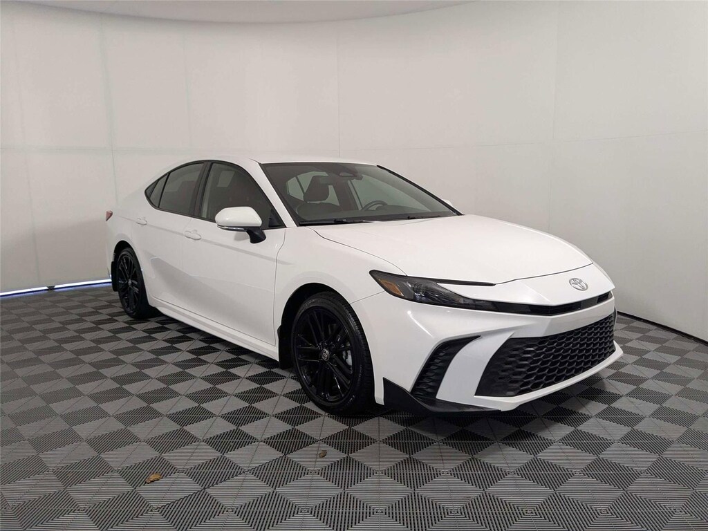 Certified 2025 Toyota Camry XLE Car