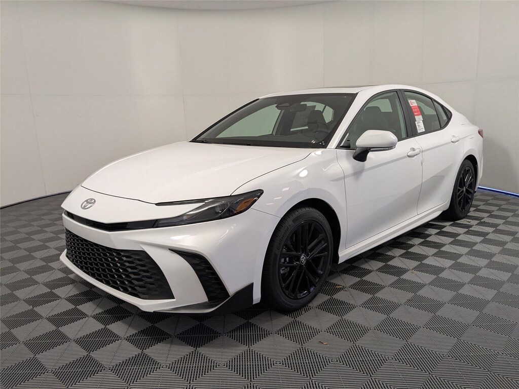 New 2026 Toyota Camry SE Sedan