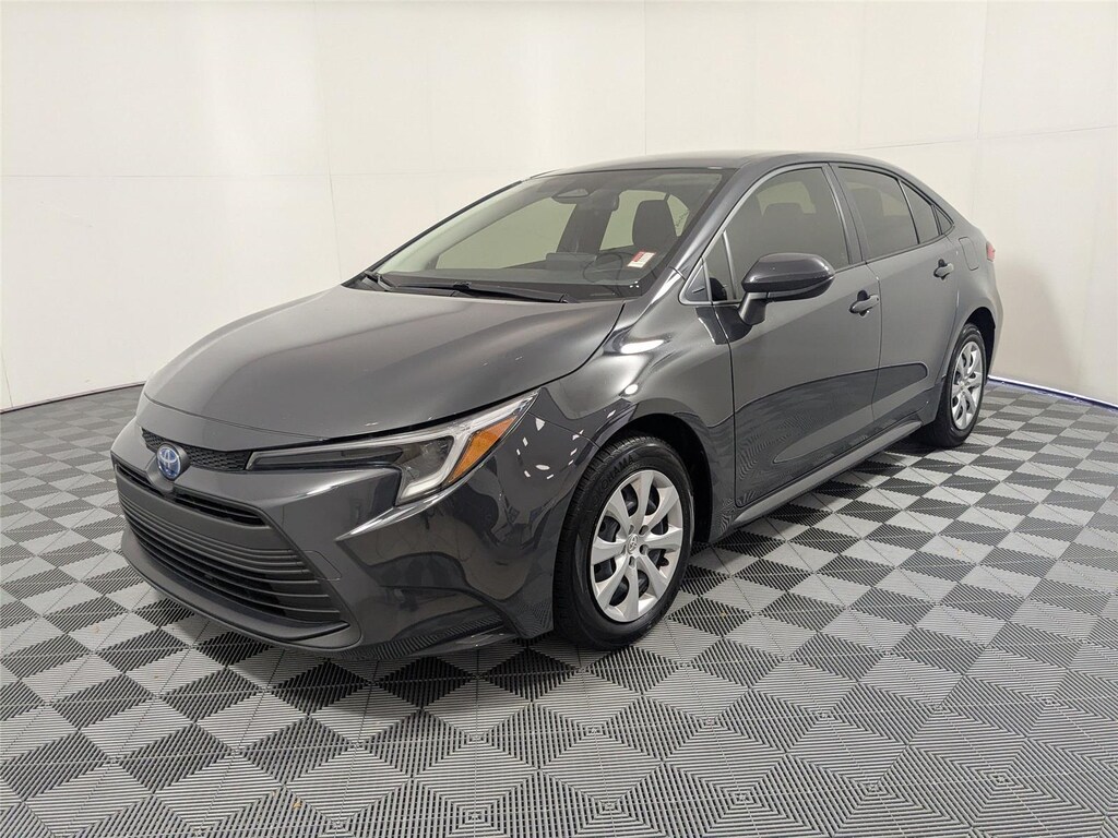 Certified 2025 Toyota Corolla Hybrid LE Sedan
