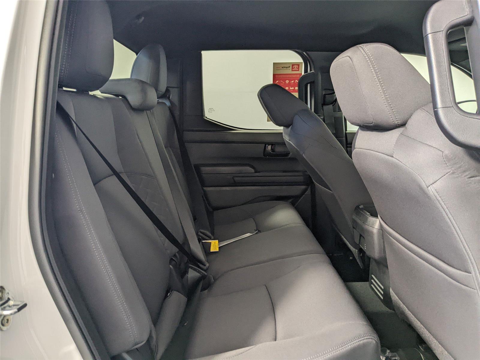 2025 Toyota Tacoma SR5 Double Cab photo 2