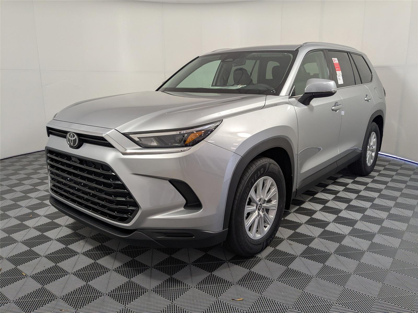2026 Toyota Grand Highlander XLE's photo
