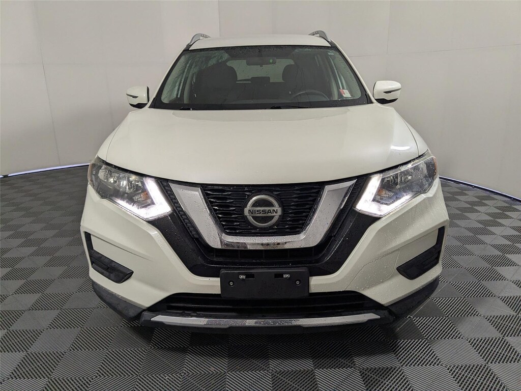 Used 2018 Nissan Rogue SV SUV