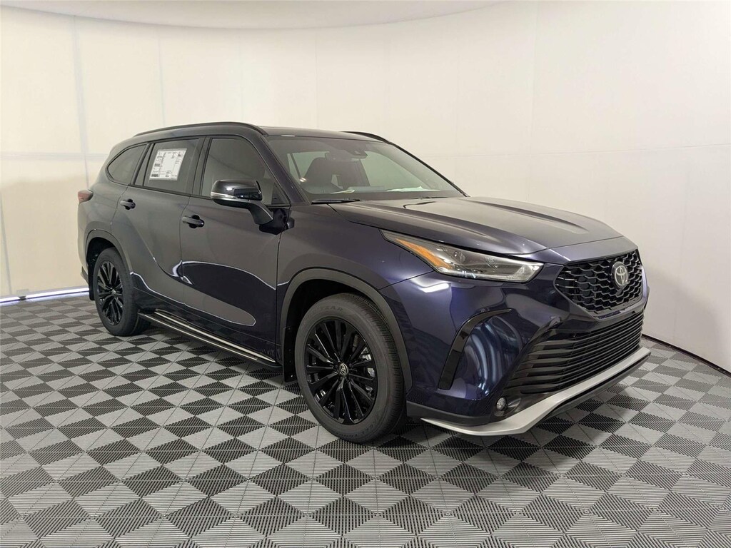 New 2026 Toyota Highlander XSE SUV