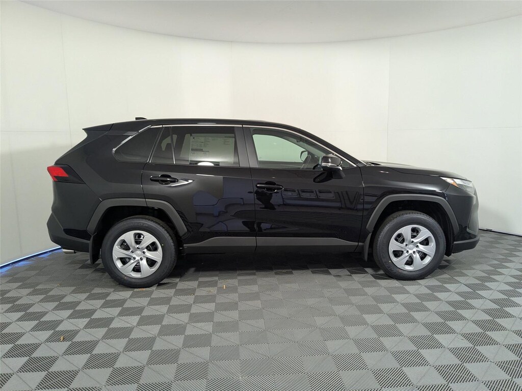 New 2025 Toyota RAV4 LE SUV