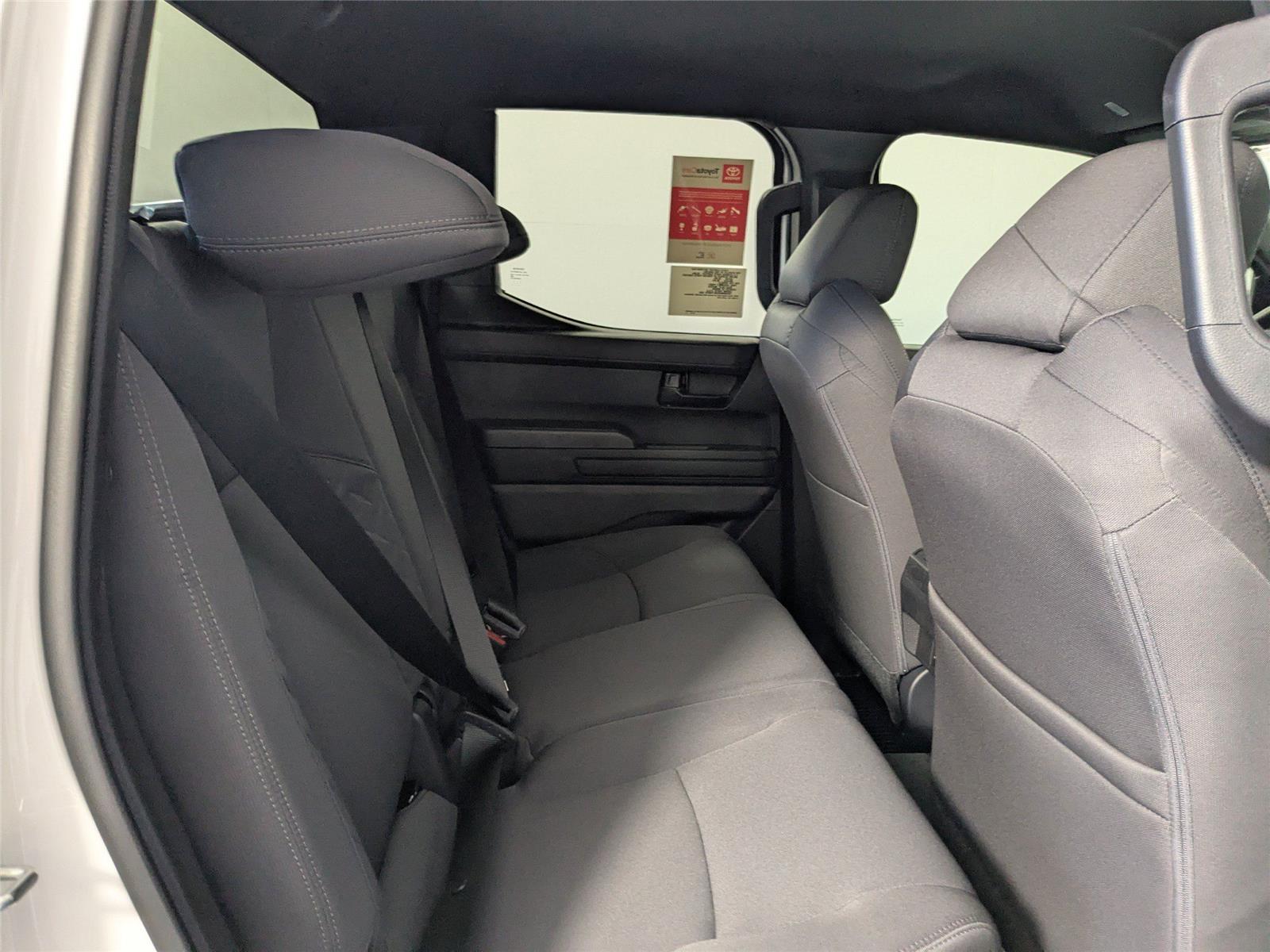 2025 Toyota Tacoma SR5 photo 3