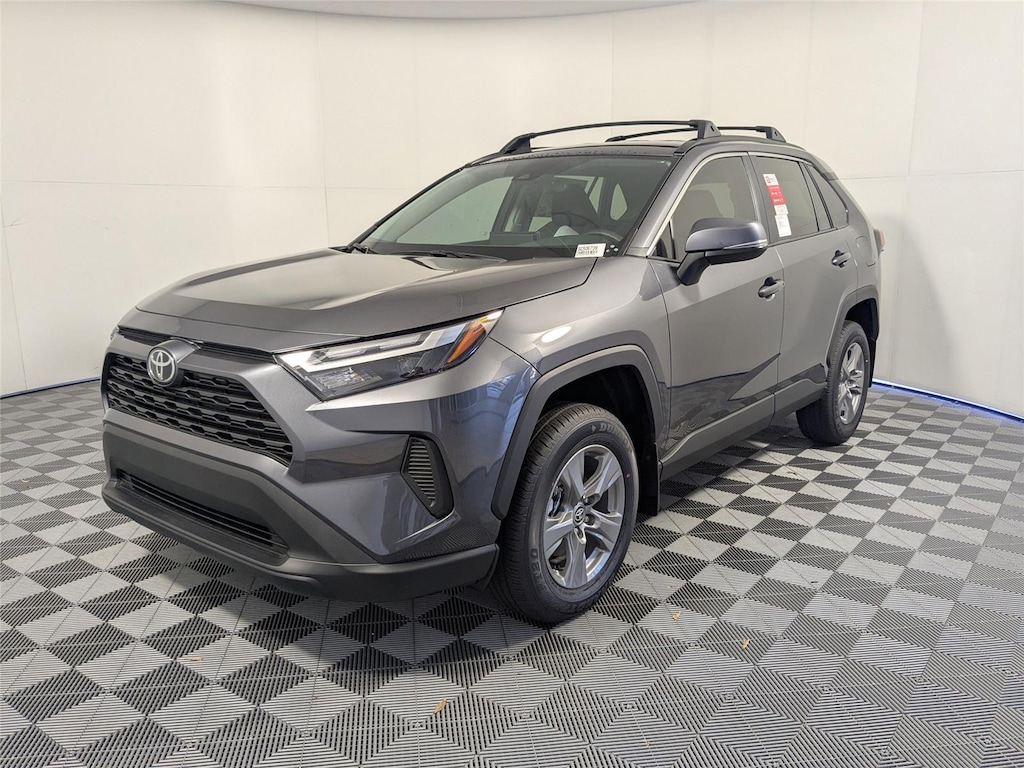 New 2025 Toyota RAV4 XLE SUV
