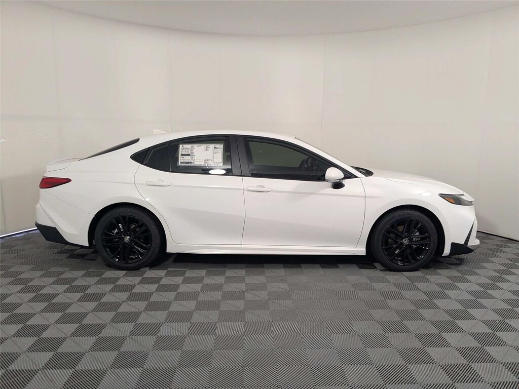 New 2026 Toyota Camry SE Sedan