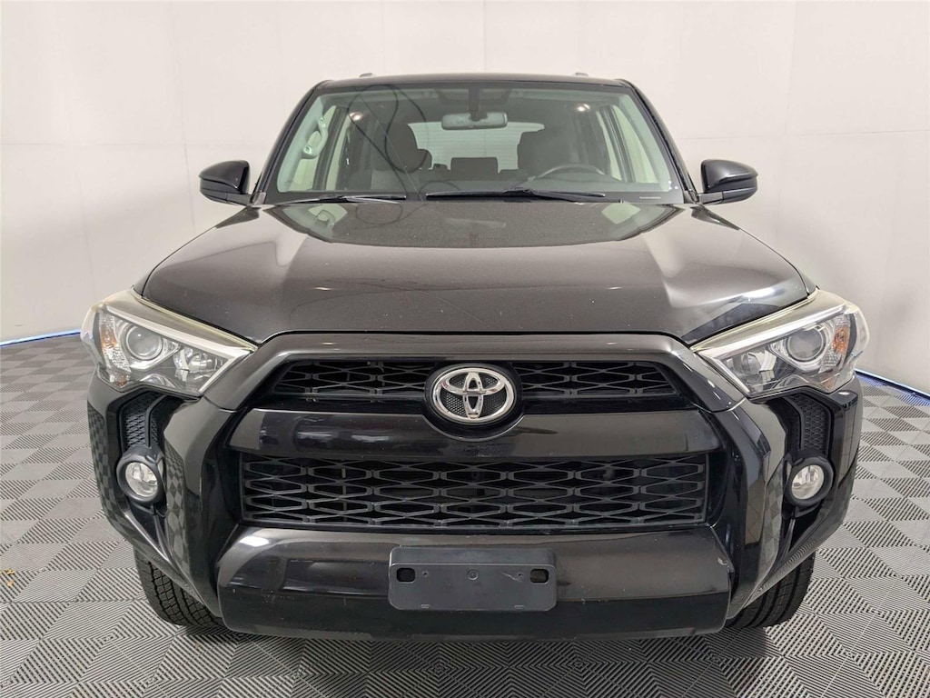 Used 2014 Toyota 4Runner SR5 SUV