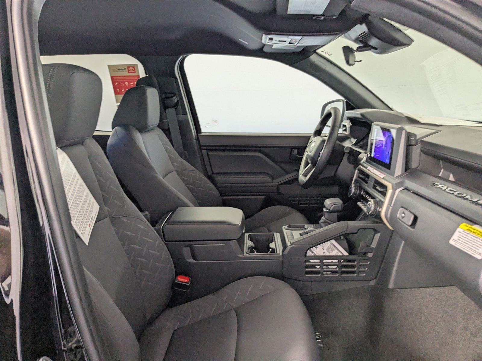 2025 Toyota Tacoma SR Double Cab photo 2