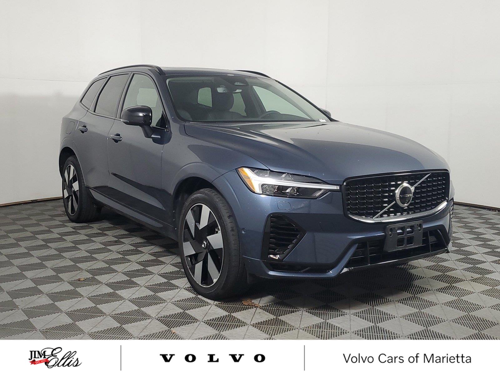 Certified 2024 Volvo XC60 Recharge Plug-In Hybrid T8 Plus Dark SUV