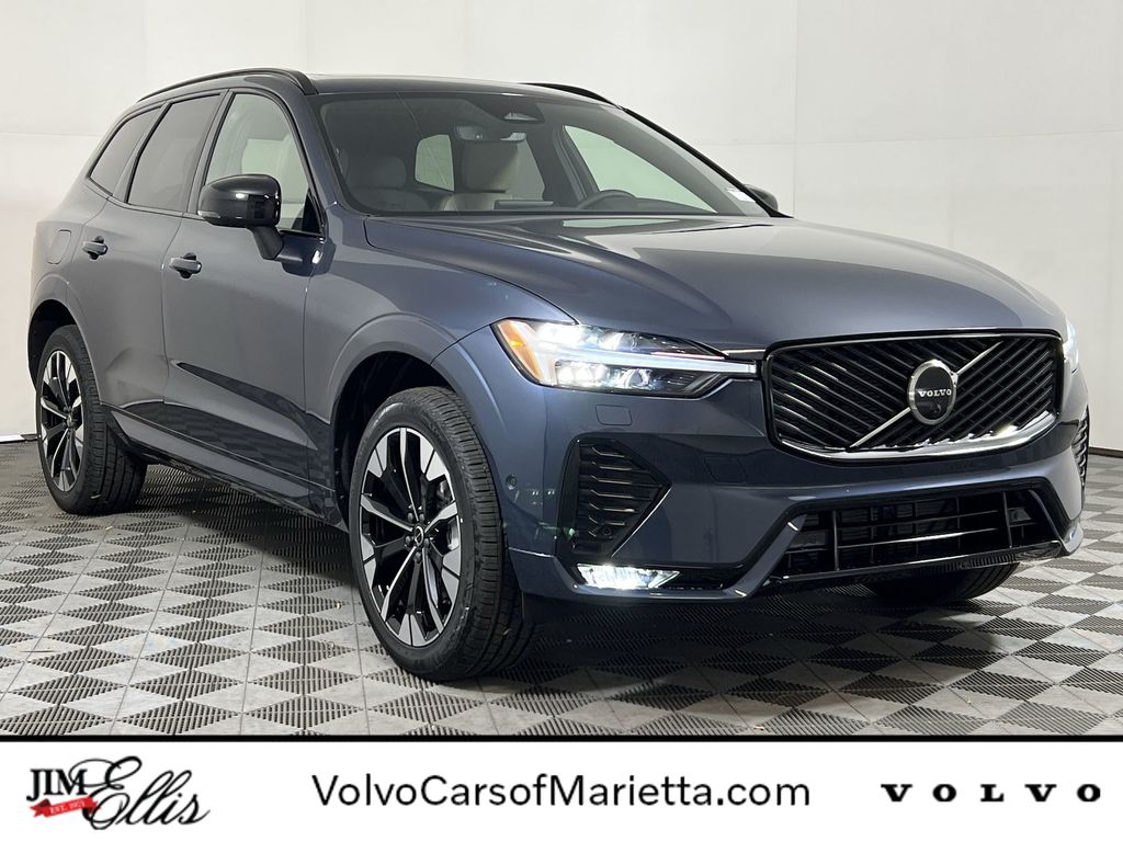 2026 Volvo XC60 Plus's photo