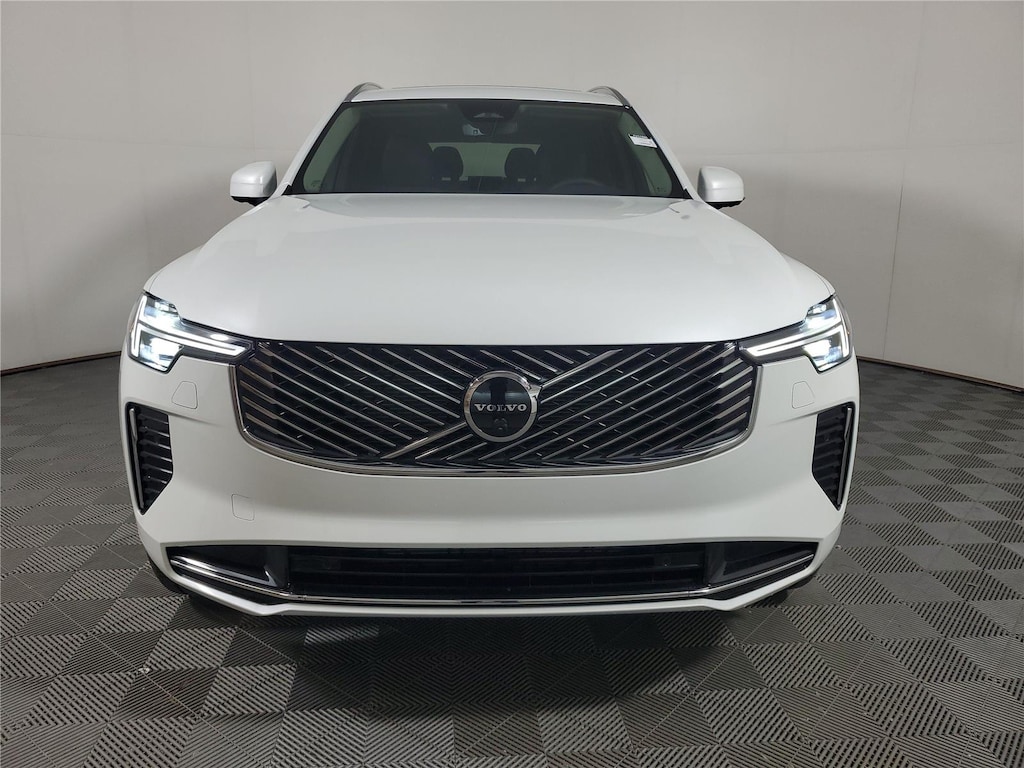 New 2026 Volvo XC90 B6 Plus 7-Seater SUV