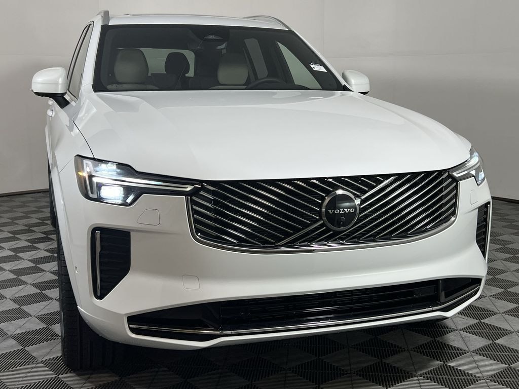 New 2026 Volvo XC90 B6 Plus 7-Seater SUV