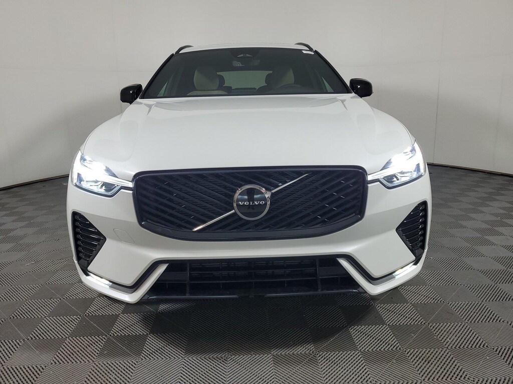 New 2027 Volvo XC60 B5 Core SUV