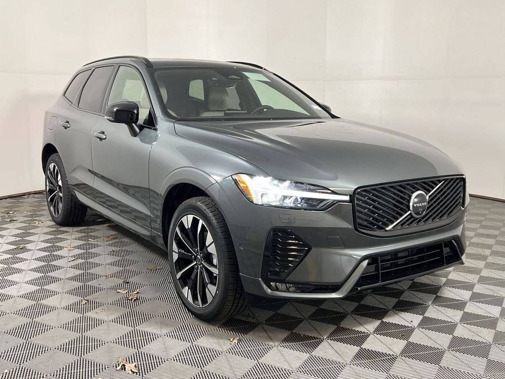 New 2026 Volvo XC60 B5 Plus SUV