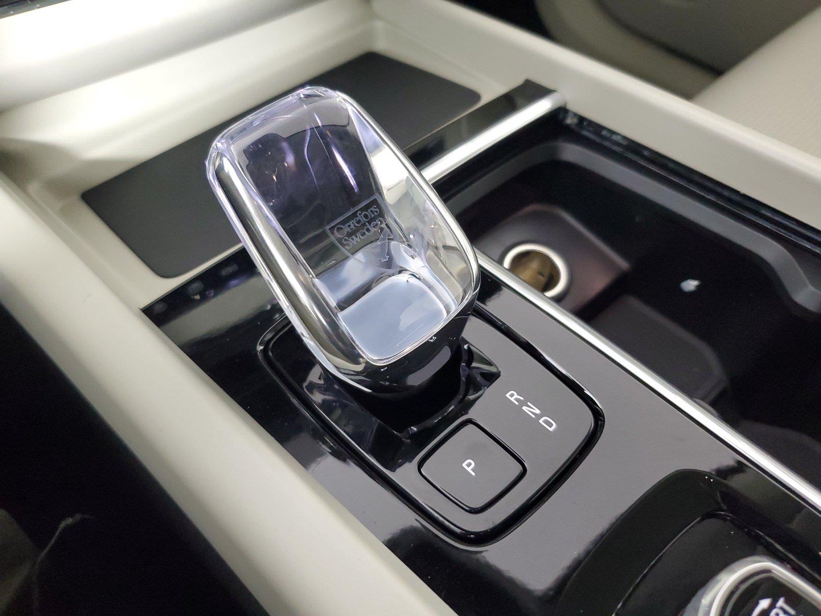 2026 Volvo XC60 Ultra - Photo 32